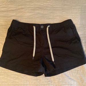 Vuori trail shorts